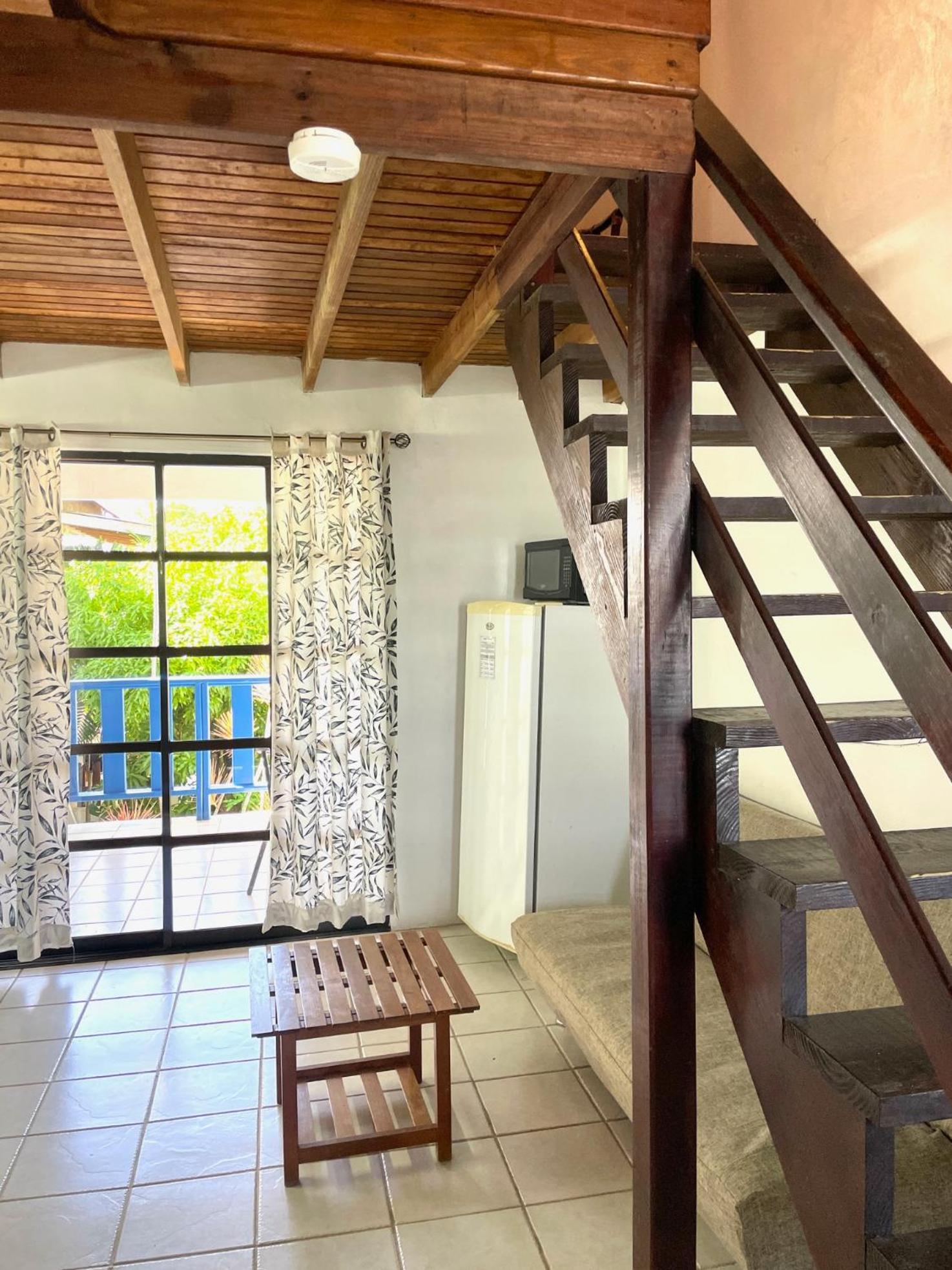 Bananaquit Tobago -Stay Near The Beach Crown Point Ngoại thất bức ảnh